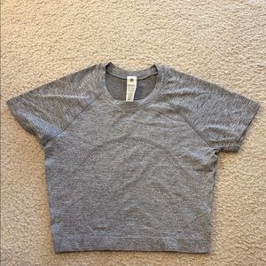 lululemon athletica Gray Crop Top